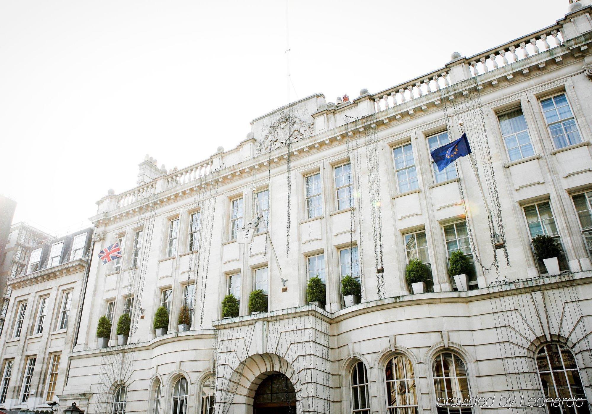 伦敦法院酒店 外观 照片